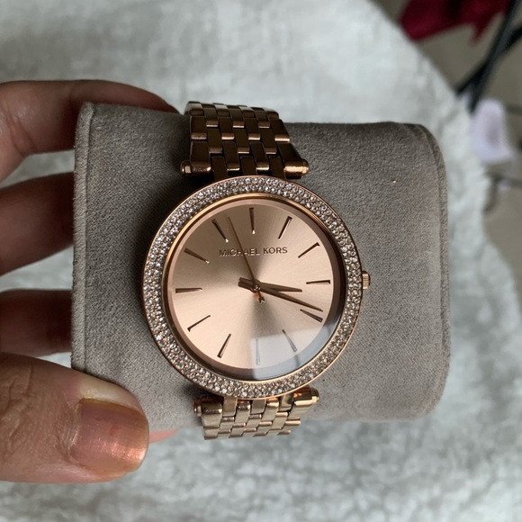 Hand watch